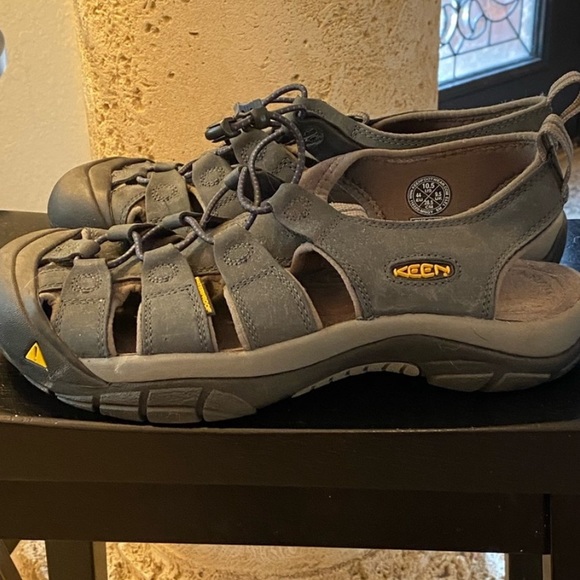 keen men's water sandals
